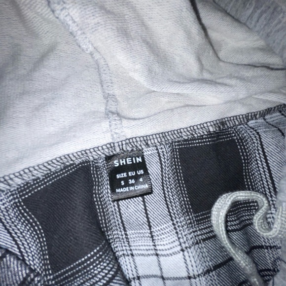 Button Front Plaid Drawstring Hooded Blouse. New! - Picture 3 of 4